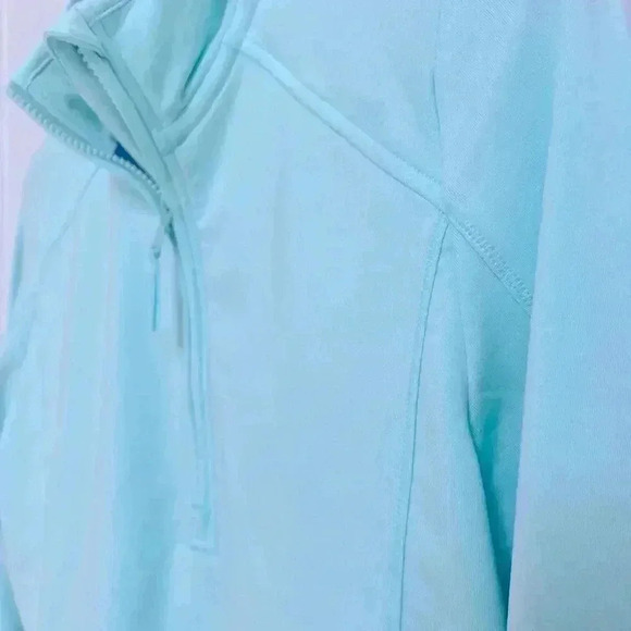 Vineyard Vines Performance Long Sleeve 1/4 Zip Pullover Size Small - Picture 3 of 6